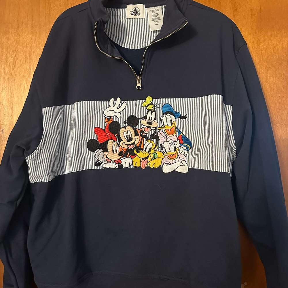NWT Mickey and Friends 1/4 zip fleece crew